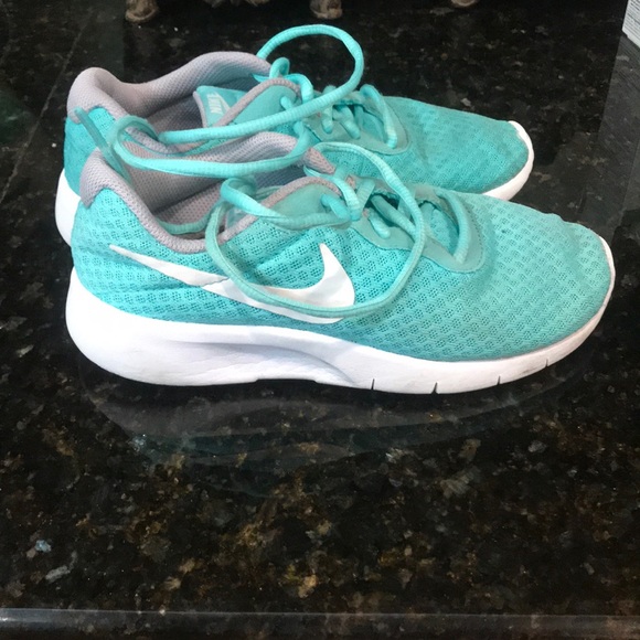 mint green tennis shoes